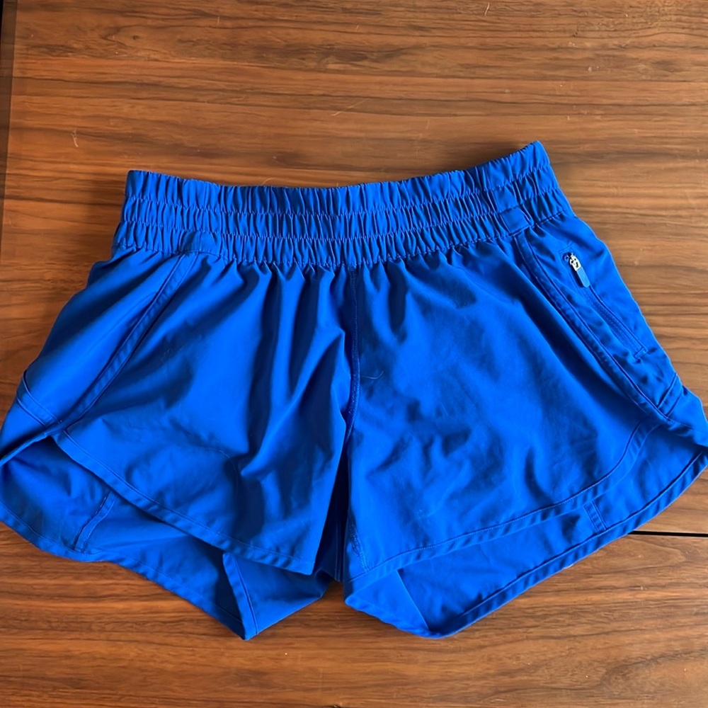 Lululemon tracker shorts